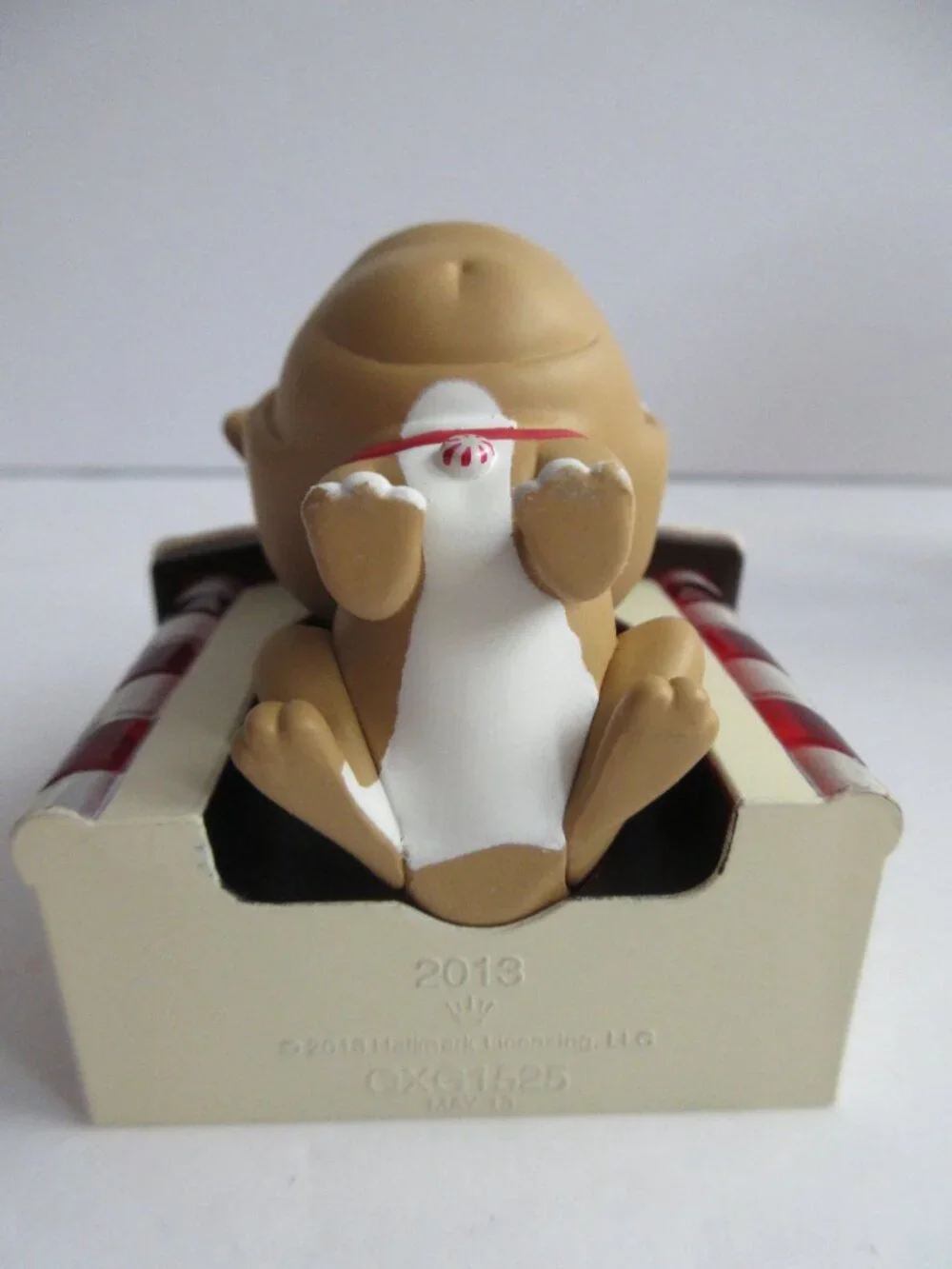 Hallmark Peppermint Bark MAGIC Ornament Motion Activated Sound 2013 NEW in Box